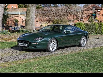 Aston Martin+DB7